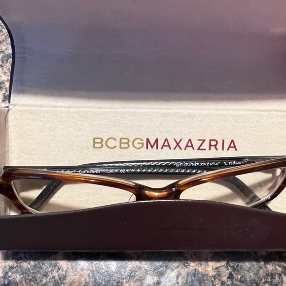 Womens BCBG MAXAZRIA frames - Picture 4 of 4